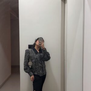 BLACK LONG COLLARED SHIRT